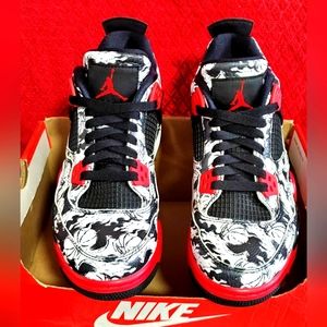 Air Jordan 4 Retro 'Tattoo' Youth SIze 6 (Big Kids) Sneakers